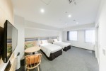 Universal twin room