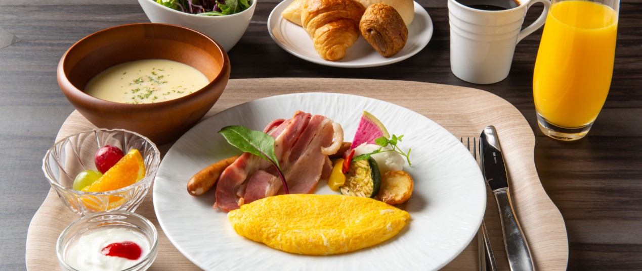 朝食