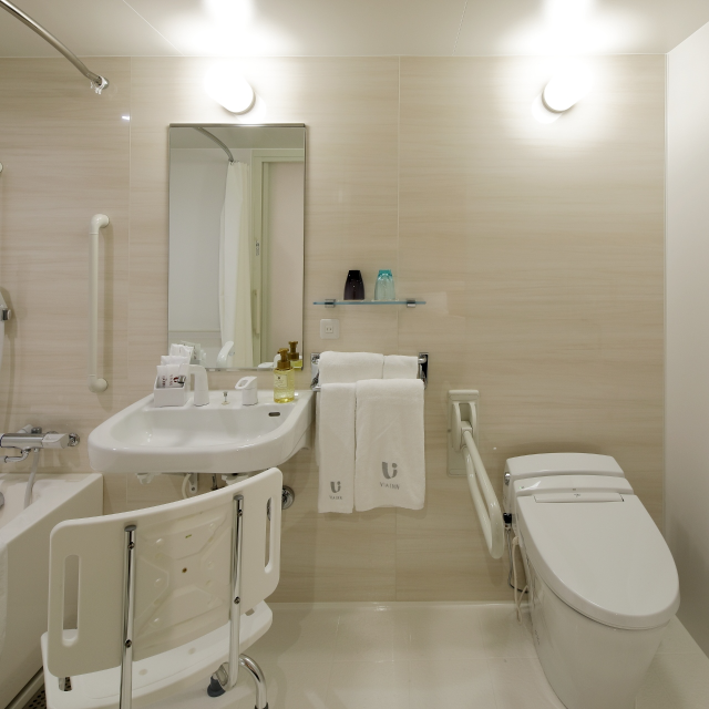 Universal twin bathroom