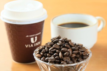 Using beans from Ogawa Coffee, a long-established coffee shop in Kyoto