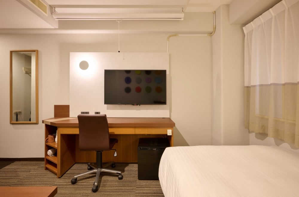 Viainn Shinosaka Studio Single