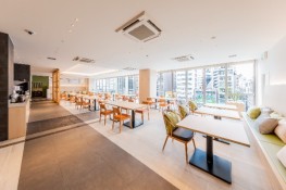 Viainn Shinsaibashi Yotsubashi