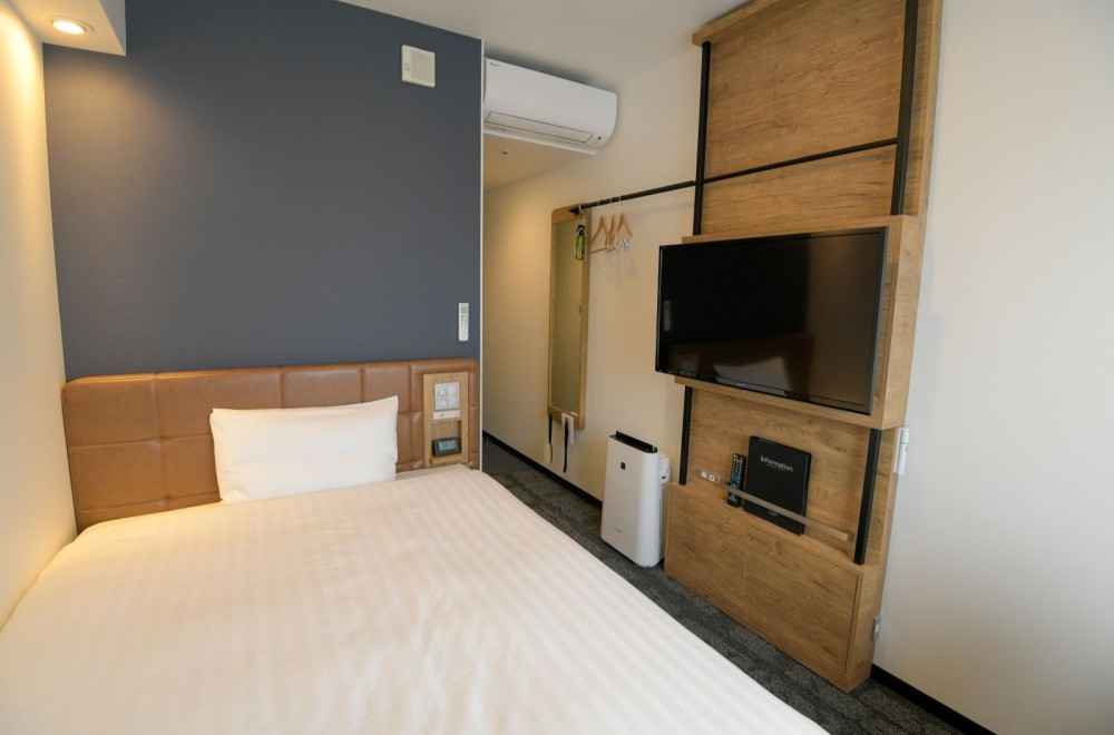 シングル　ヴィアイン心斎橋