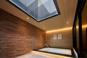 Outdoor bath